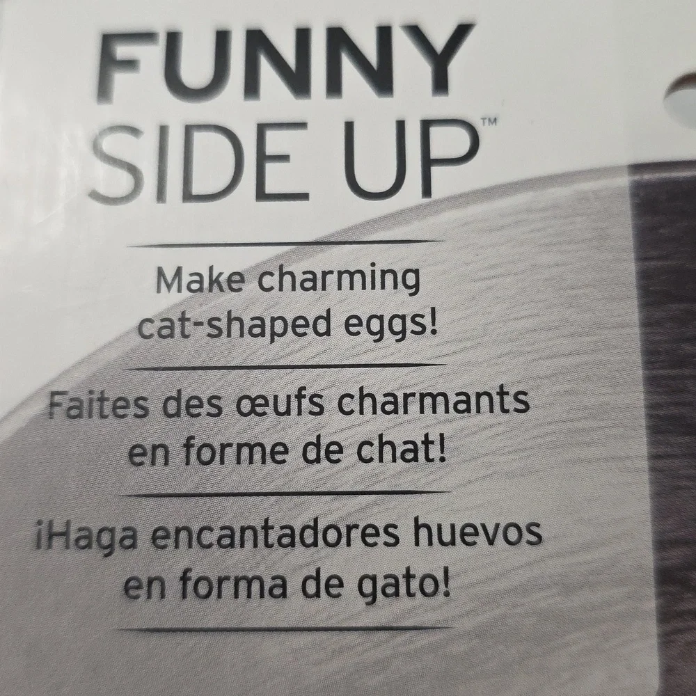 Fred Cat-Shaped Egg Mold - Grey Silucone, NIB‎